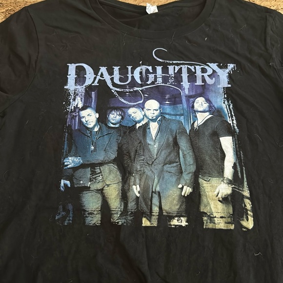 Vintage daughtry t shirt - Picture 2 of 3
